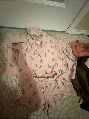 Girls' Pink Cactus Hooded Set
